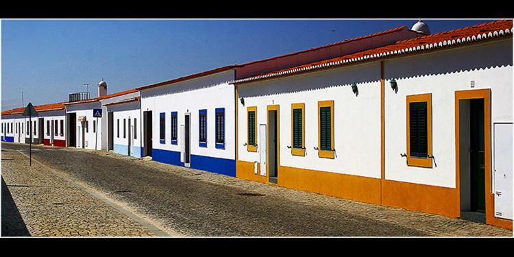 Casa Aldeia Da Luz - Barragem Do Alqueva Villa Eksteriør bilde